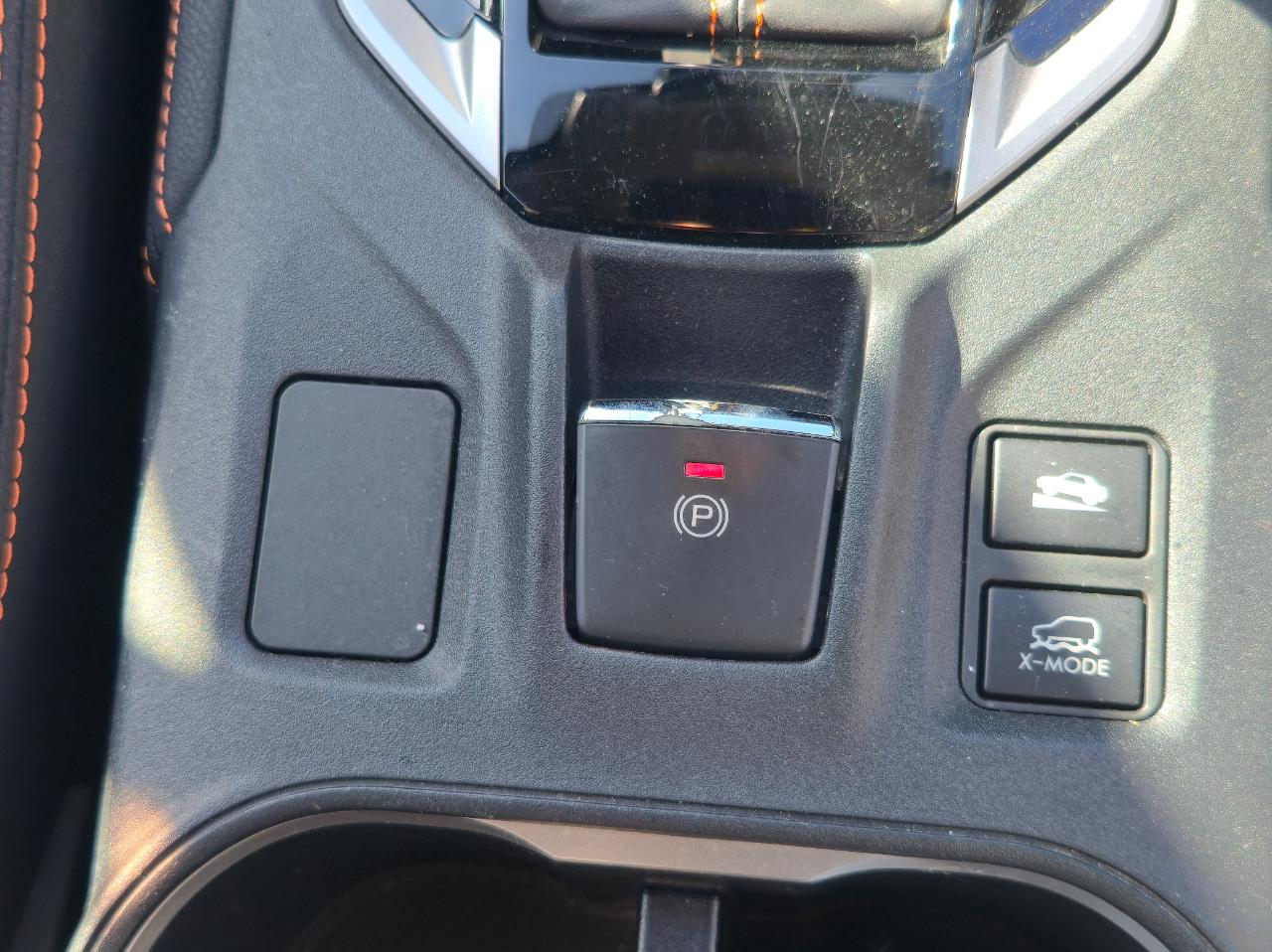 2017 Subaru XV thumbnail