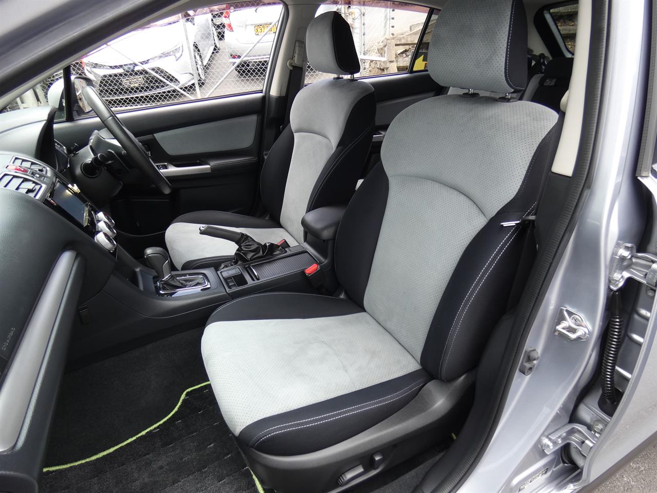 2015 Subaru XV thumbnail