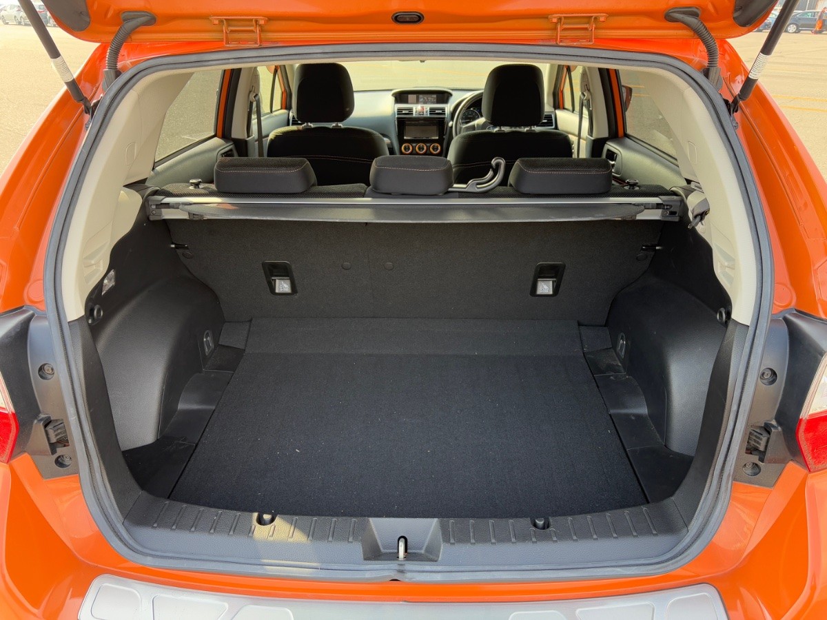 2014 Subaru XV thumbnail