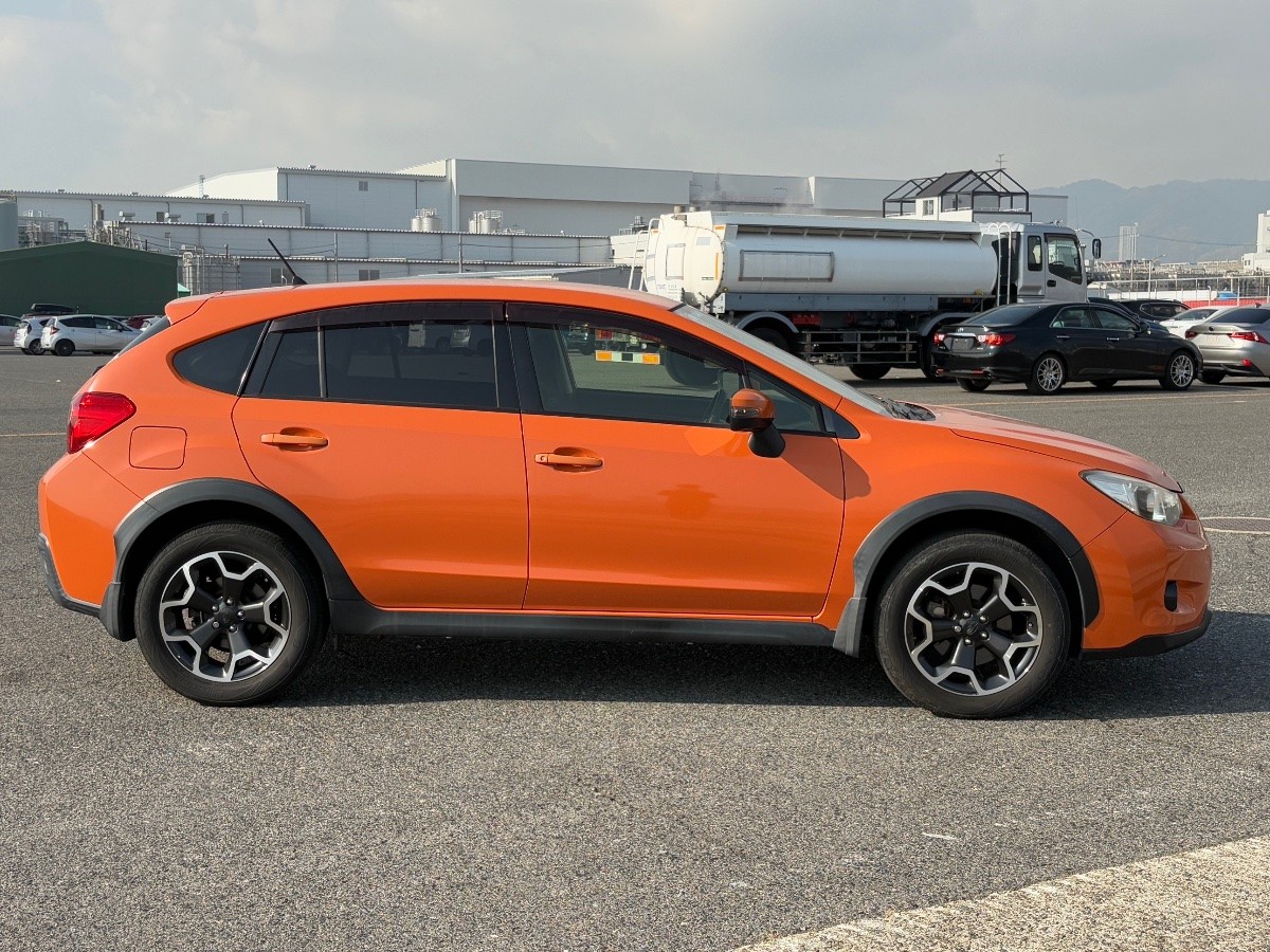 2014 Subaru XV thumbnail
