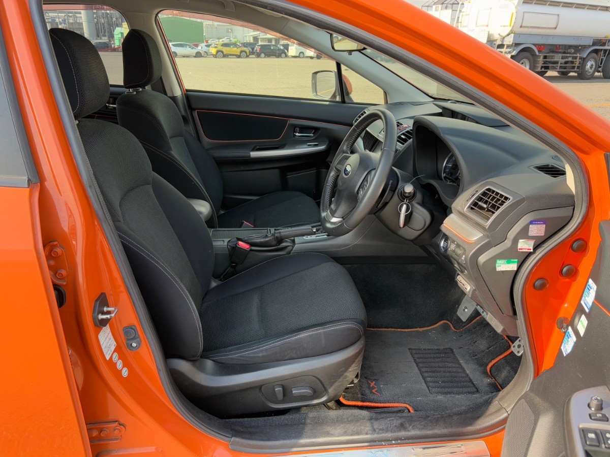 2014 Subaru XV thumbnail