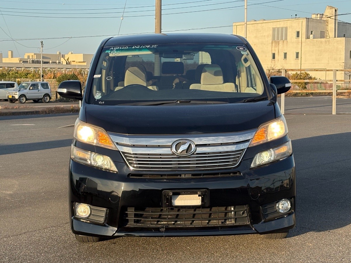 2012 Toyota Vellfire thumbnail