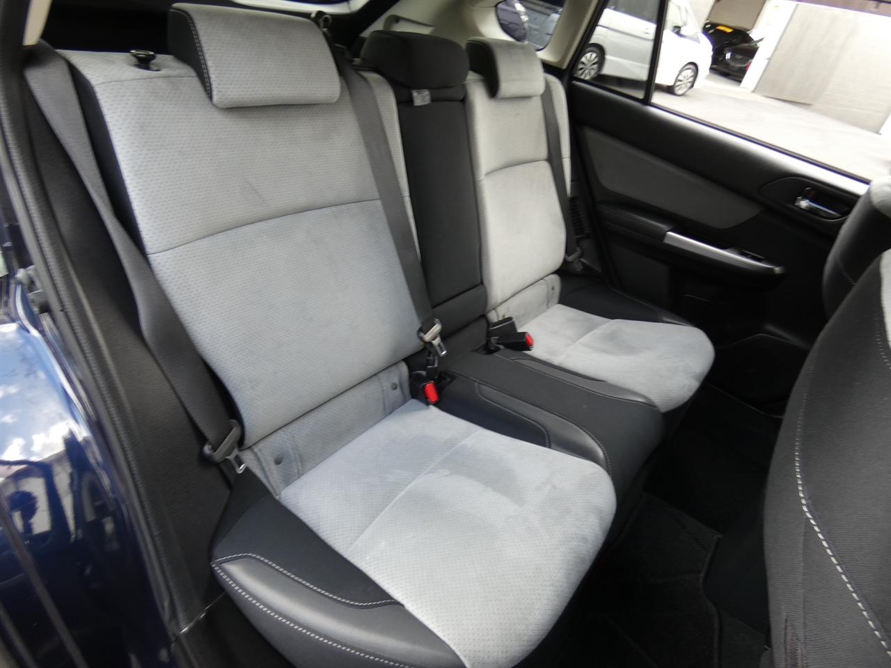 2016 Subaru XV thumbnail