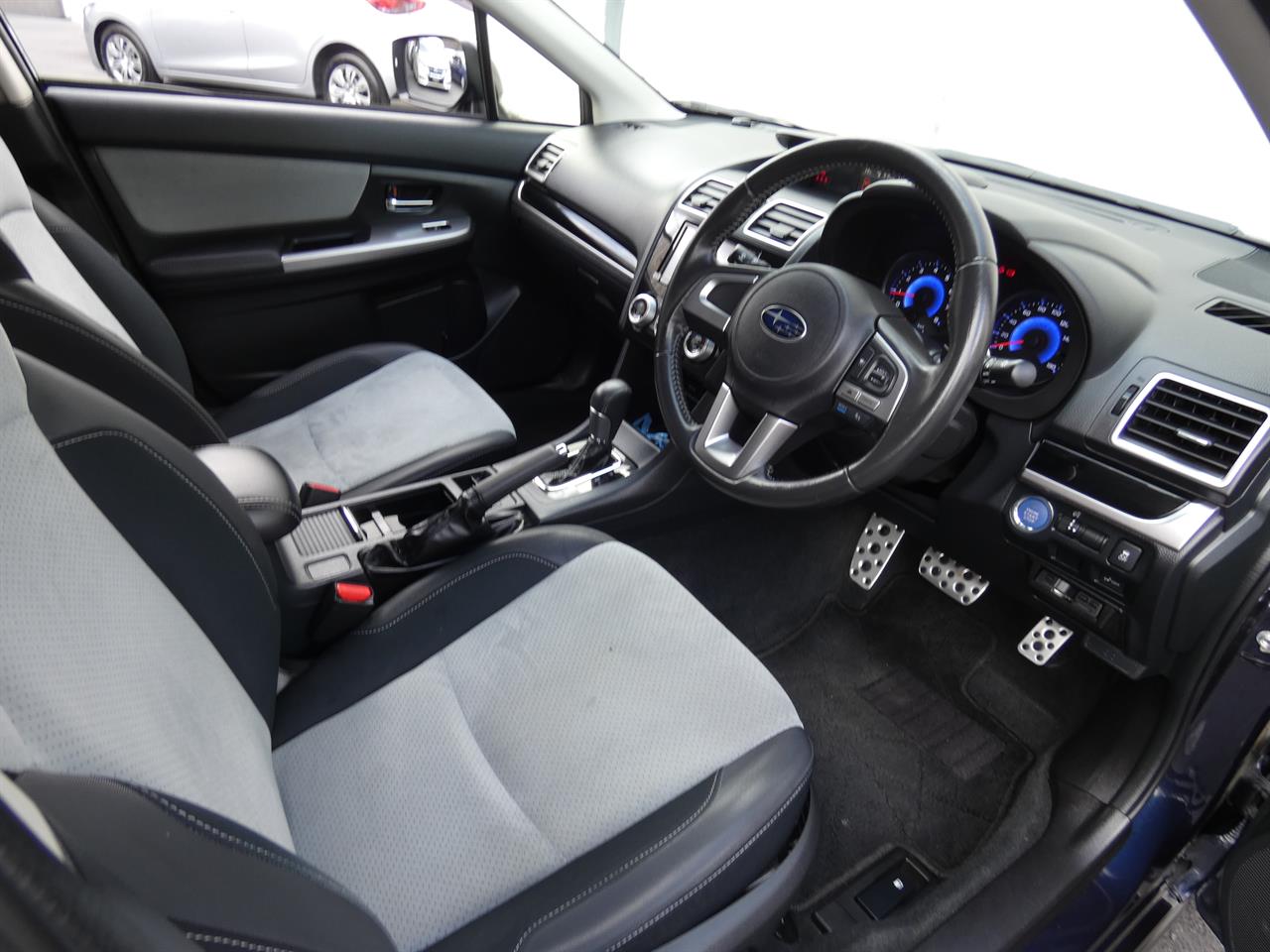 2016 Subaru XV thumbnail