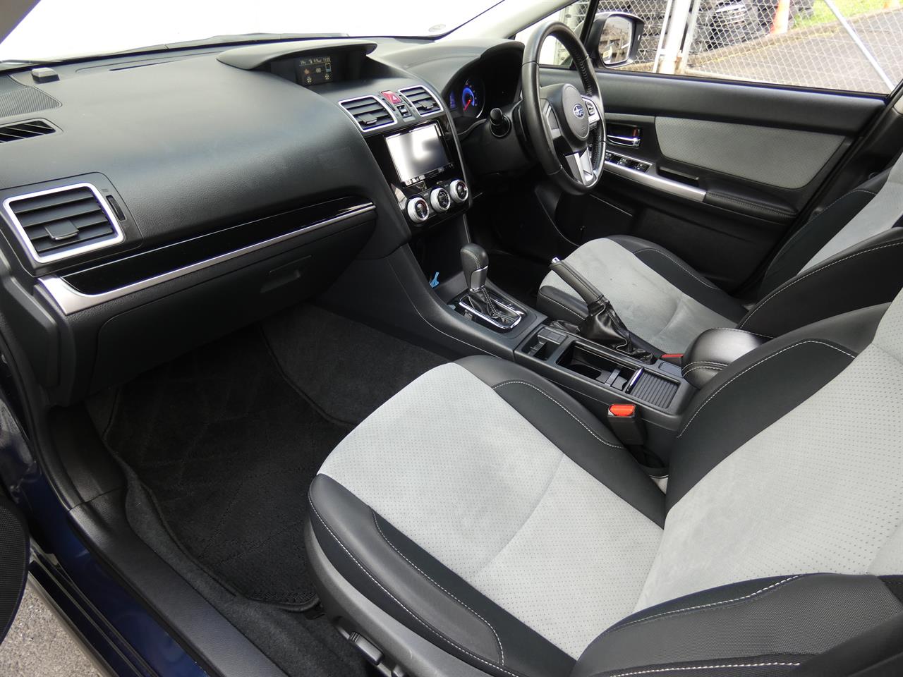 2016 Subaru XV thumbnail