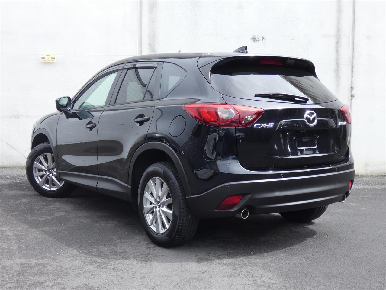 2016 Mazda CX-5 thumbnail