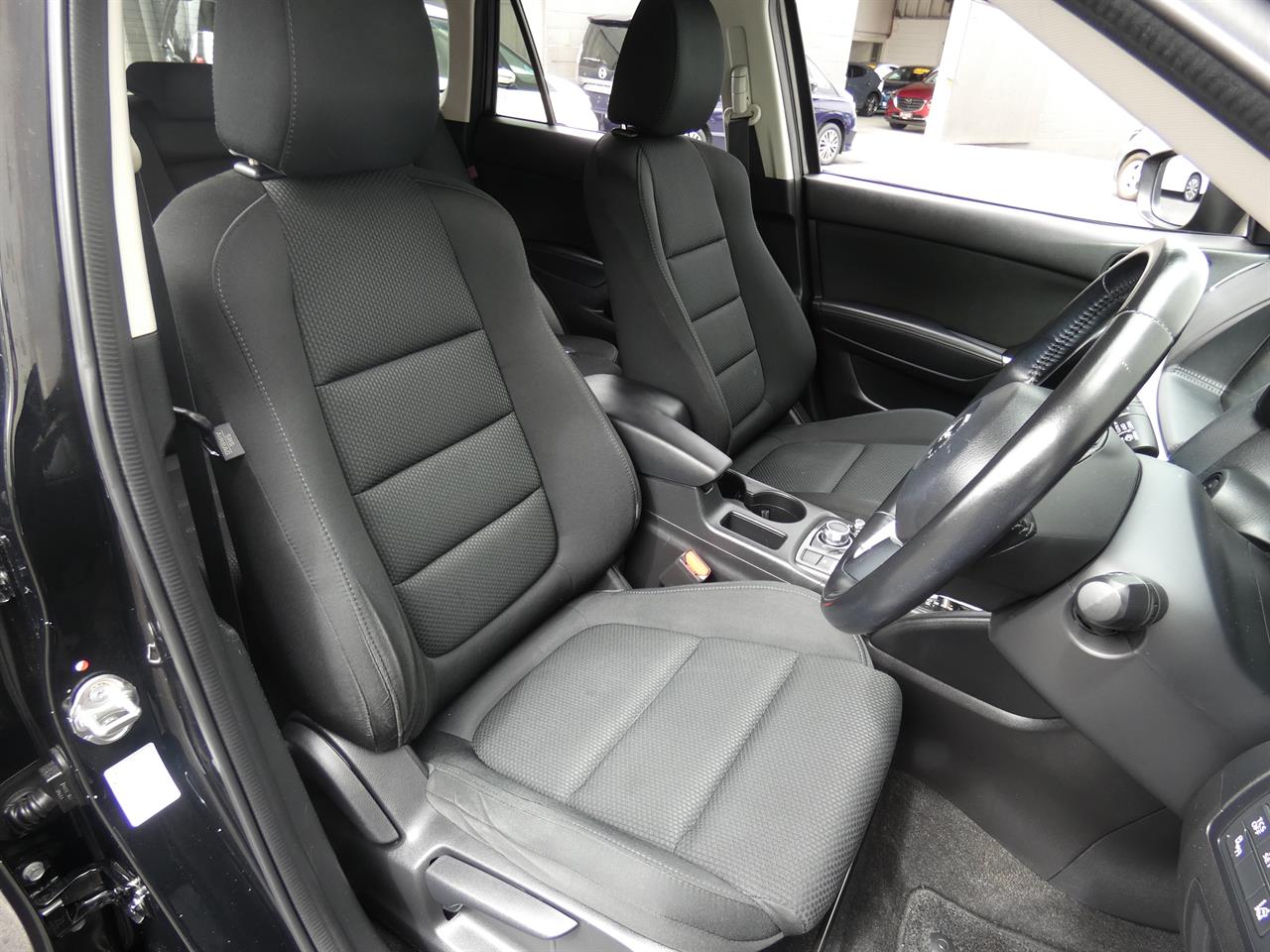 2016 Mazda CX-5 thumbnail