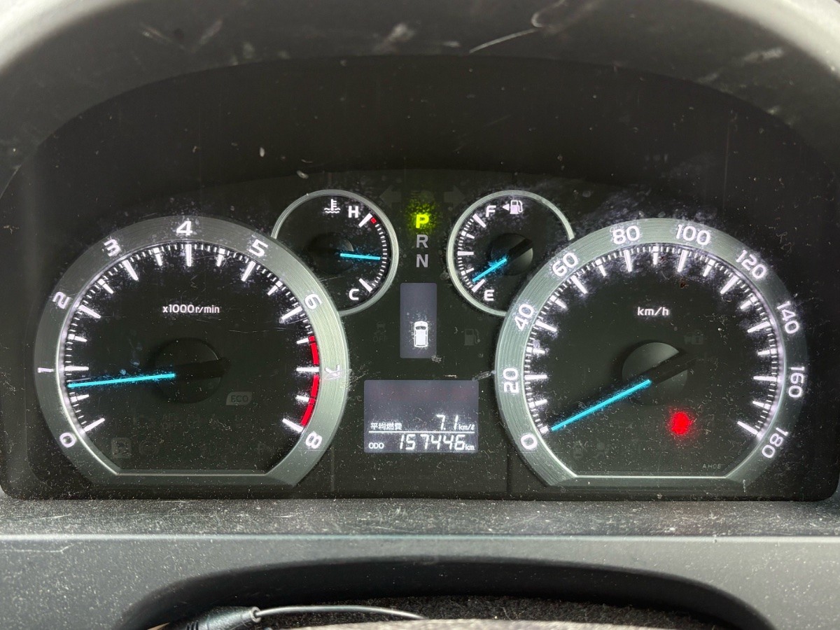 2013 Toyota Vellfire thumbnail