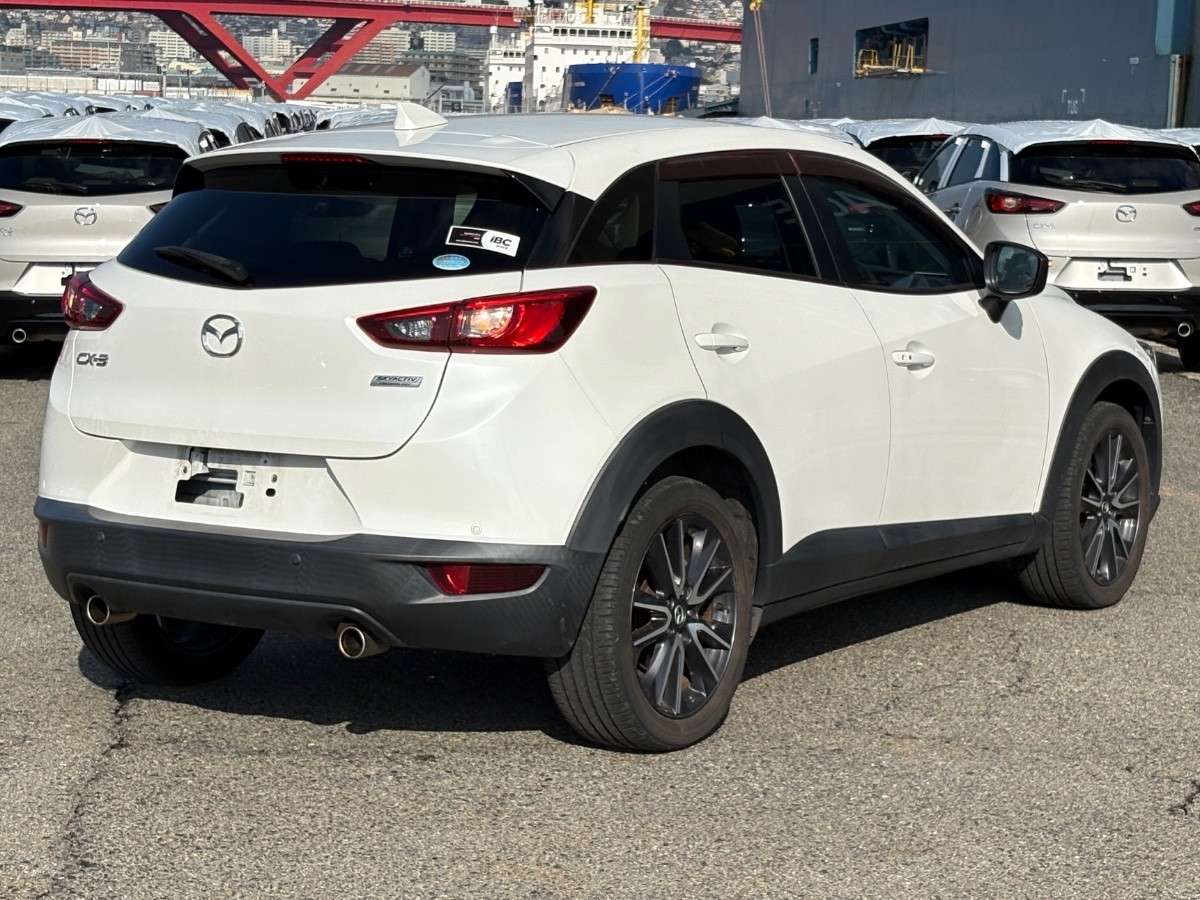 2018 Mazda CX-3 thumbnail