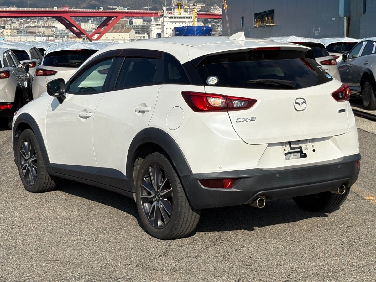 2018 Mazda CX-3 thumbnail