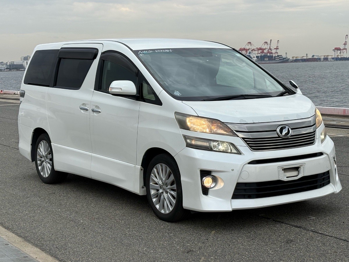 2012 Toyota Vellfire thumbnail