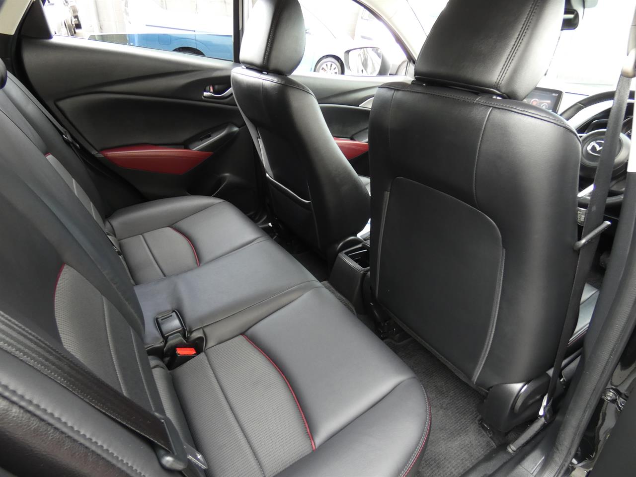 2017 Mazda CX-3 thumbnail