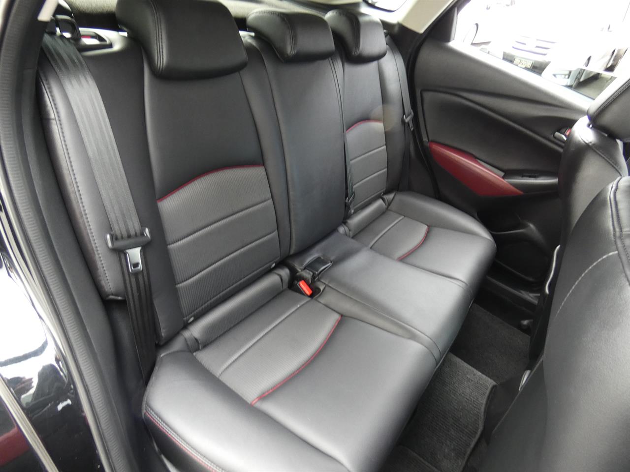 2017 Mazda CX-3 thumbnail