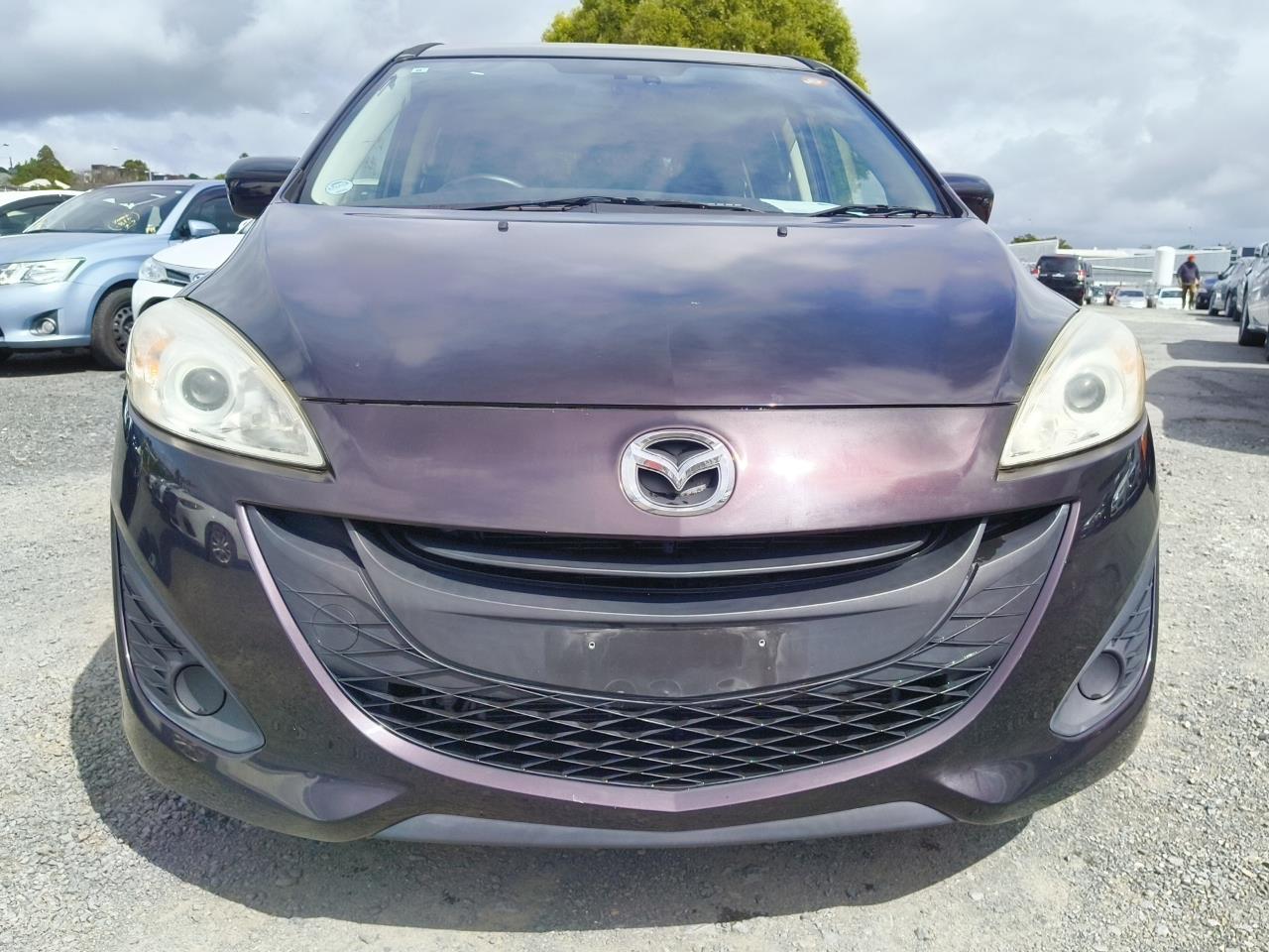 2013 Mazda Premacy thumbnail