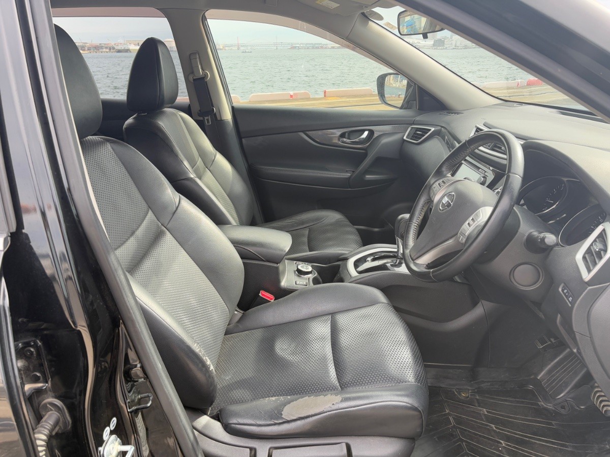 2015 Nissan X-Trail thumbnail