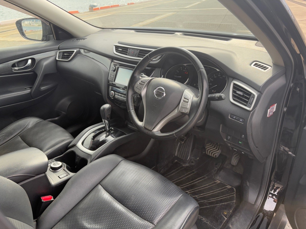 2015 Nissan X-Trail thumbnail