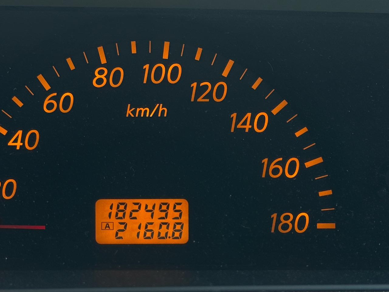 2004 Nissan Teana thumbnail