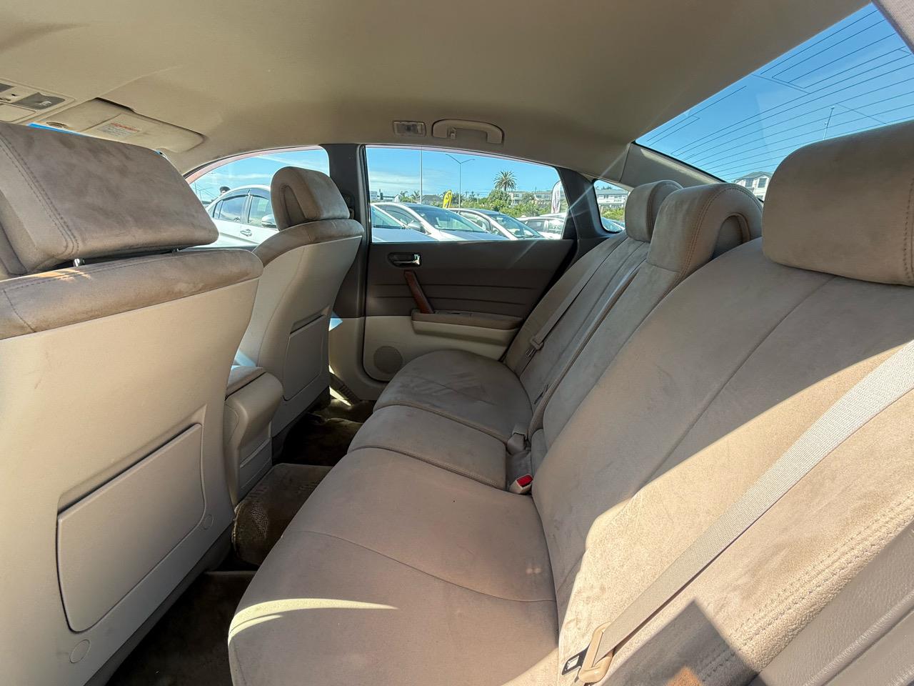 2004 Nissan Teana thumbnail