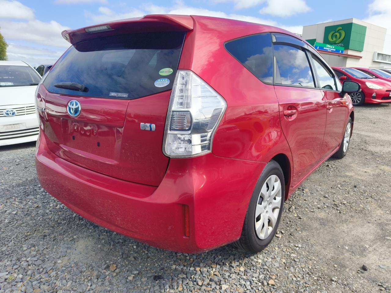 2012 Toyota Prius thumbnail
