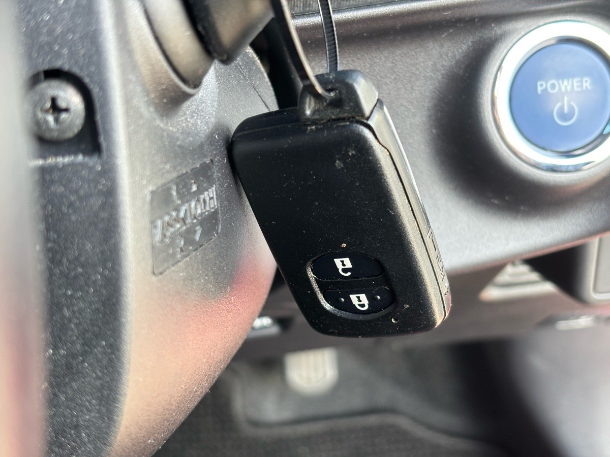 2015 Toyota Aqua thumbnail