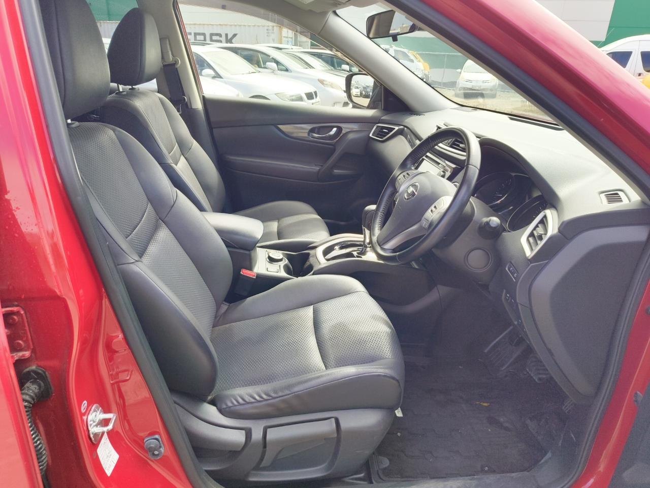 2016 Nissan X-Trail thumbnail