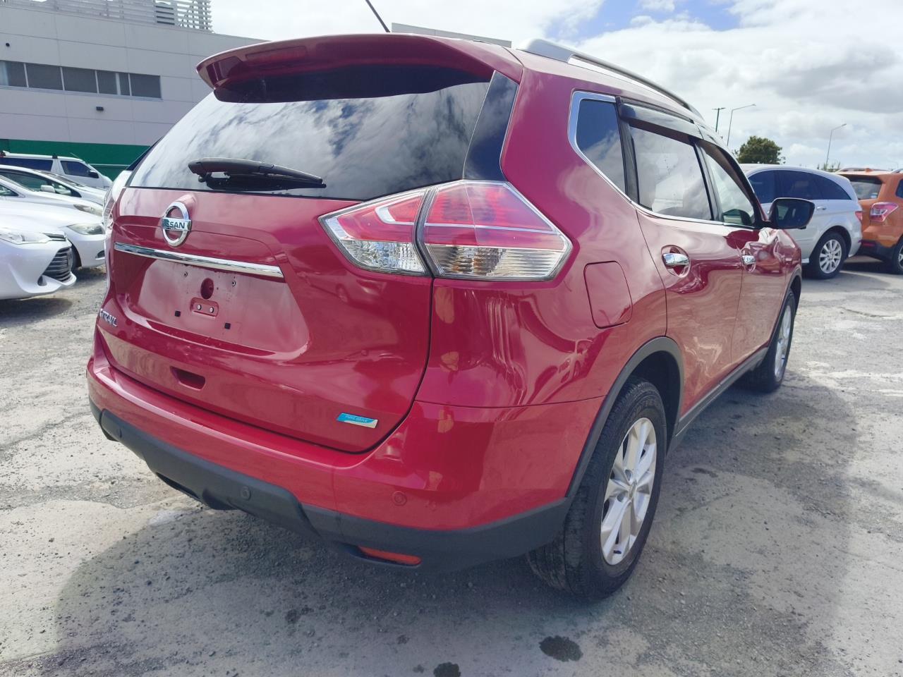 2016 Nissan X-Trail thumbnail