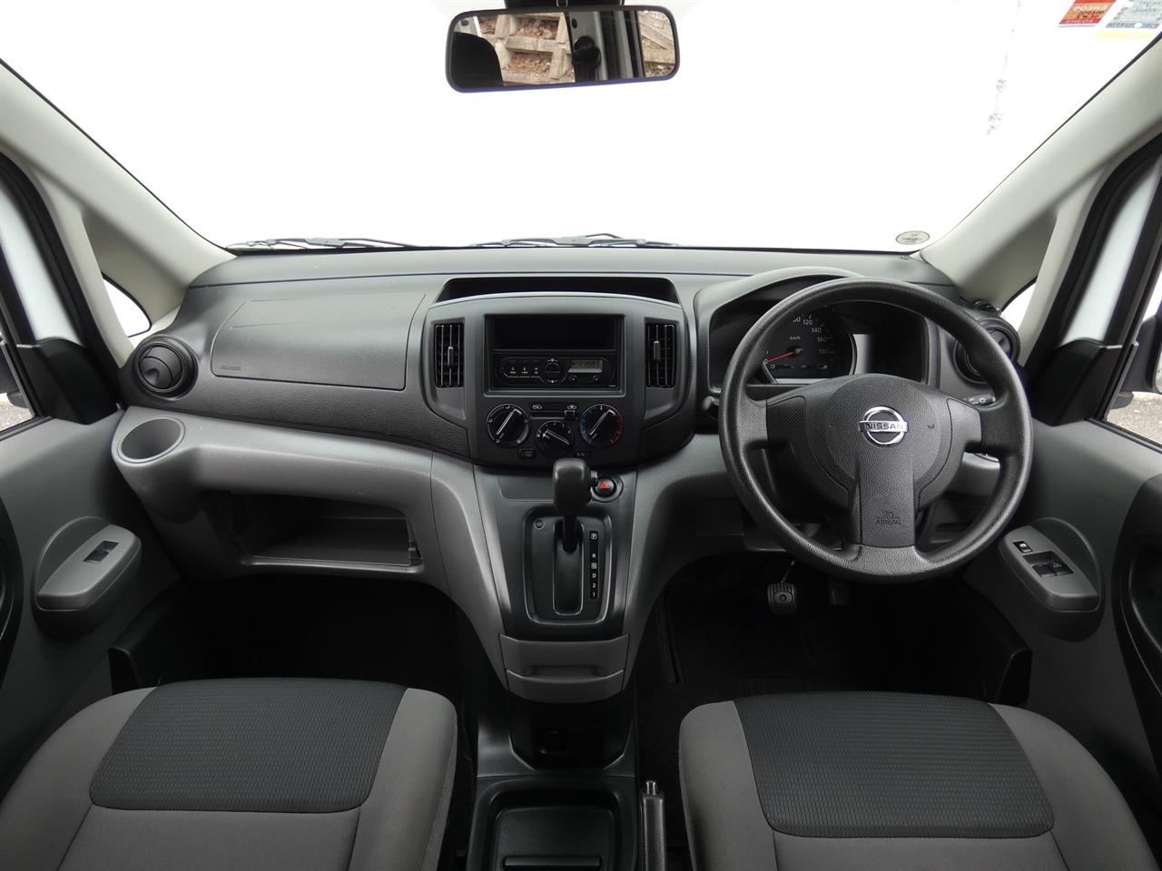 2020 Nissan NV200 thumbnail