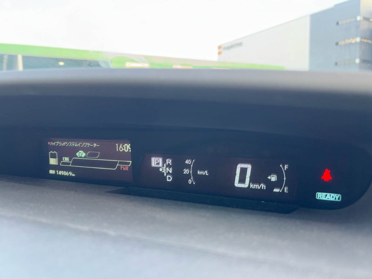 2013 Toyota Prius thumbnail