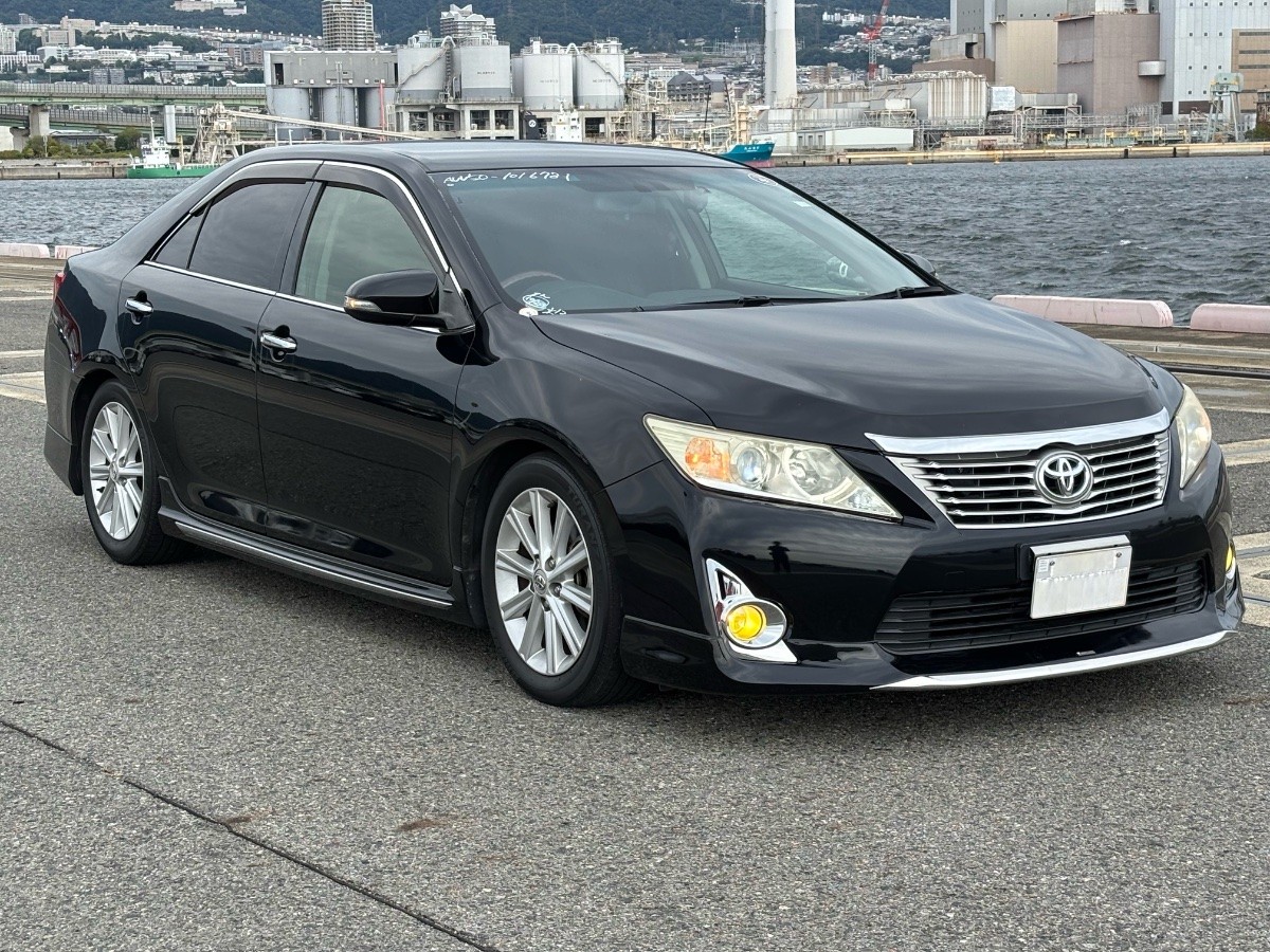 2012 Toyota Camry thumbnail