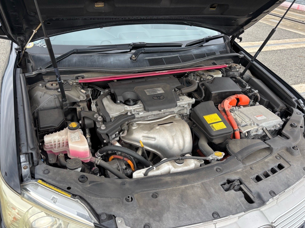 2012 Toyota Camry thumbnail