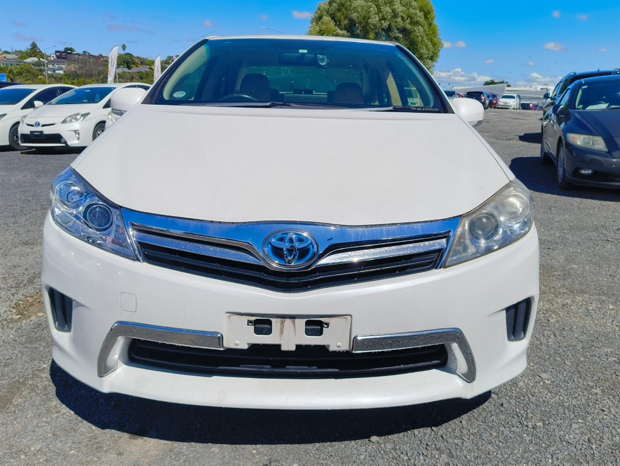 2012 Toyota Sai thumbnail