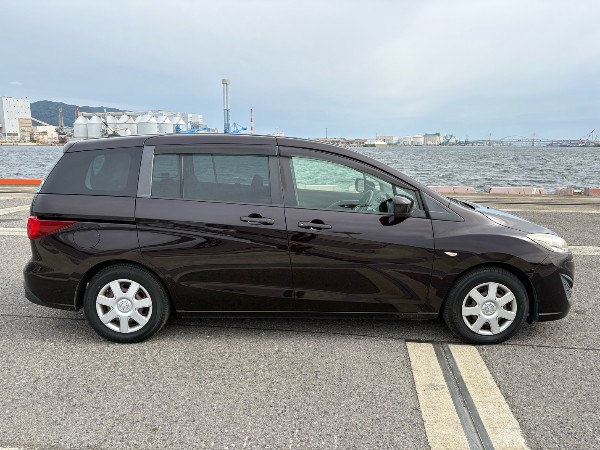 2013 Mazda Premacy thumbnail