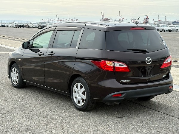2013 Mazda Premacy thumbnail