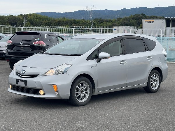 2014 Toyota Prius thumbnail
