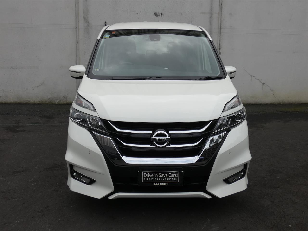 2017 Nissan SERENA thumbnail
