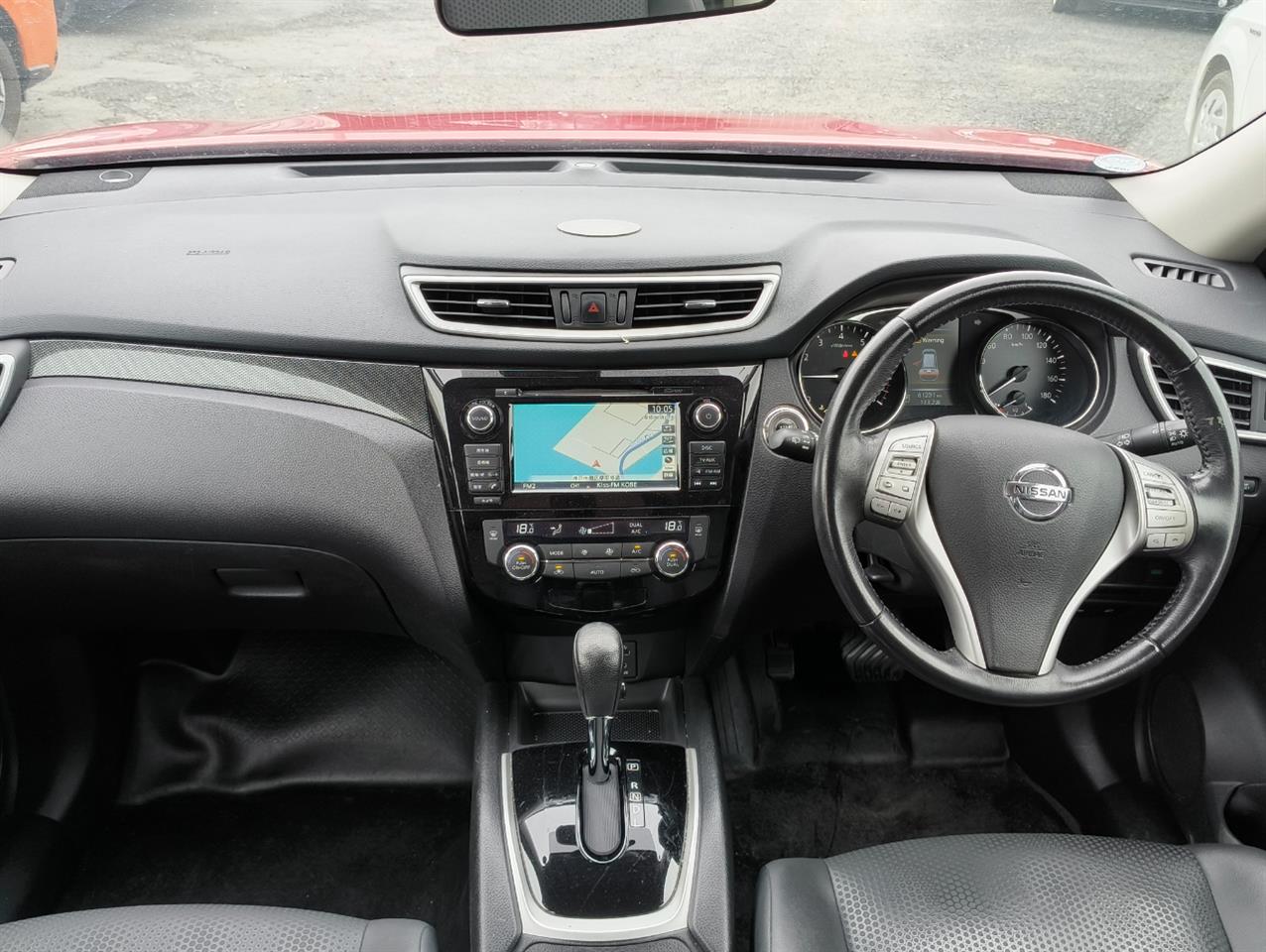 2017 Nissan X-Trail thumbnail