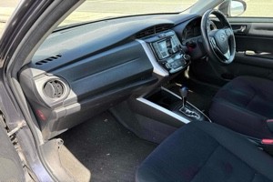 2015 Toyota Corolla thumbnail