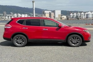 2015 Nissan X-Trail thumbnail