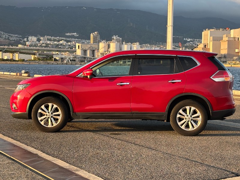 2014 Nissan X-Trail thumbnail